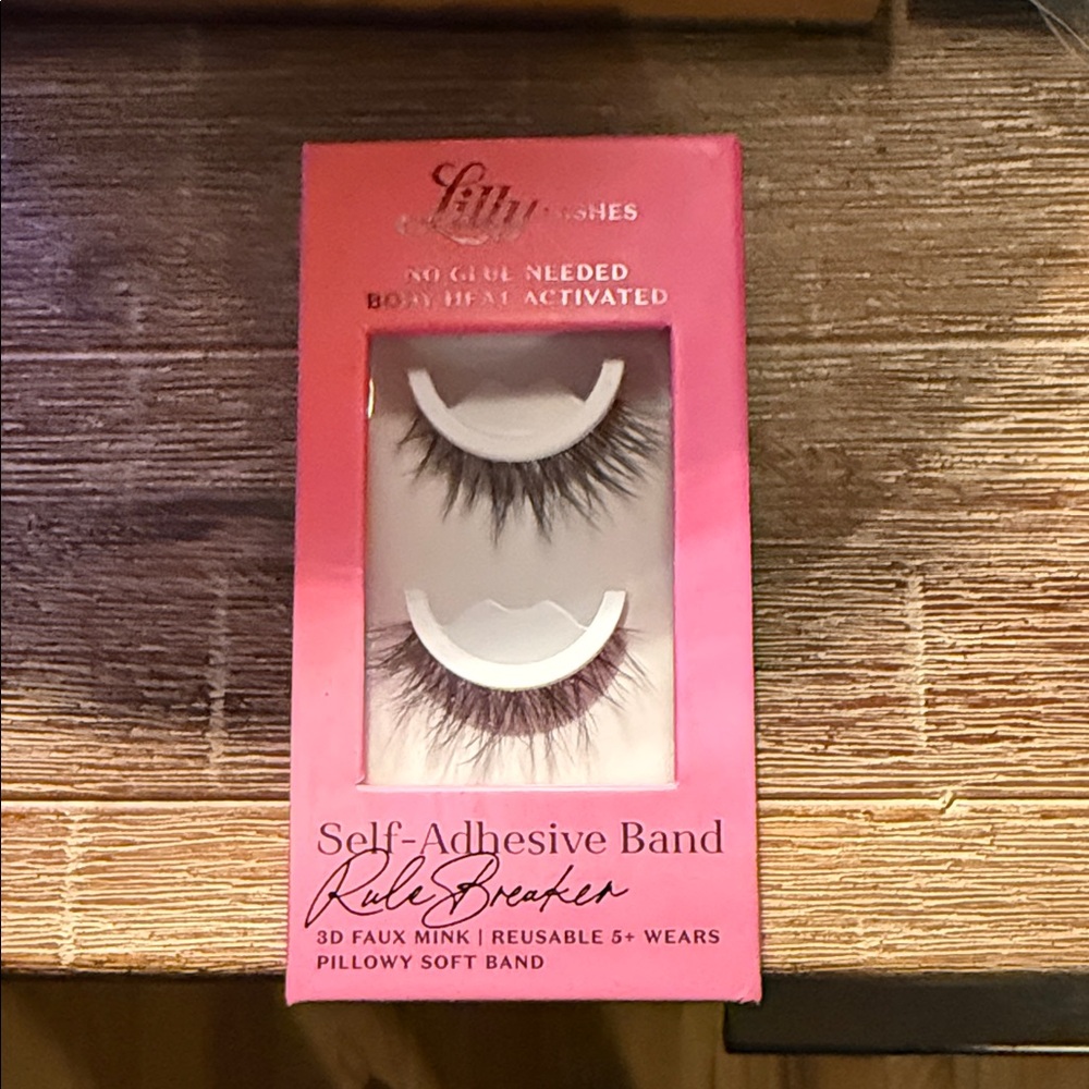Lilly Lashes Rule Breaker Faux Mink Lashes - Pink Packaging